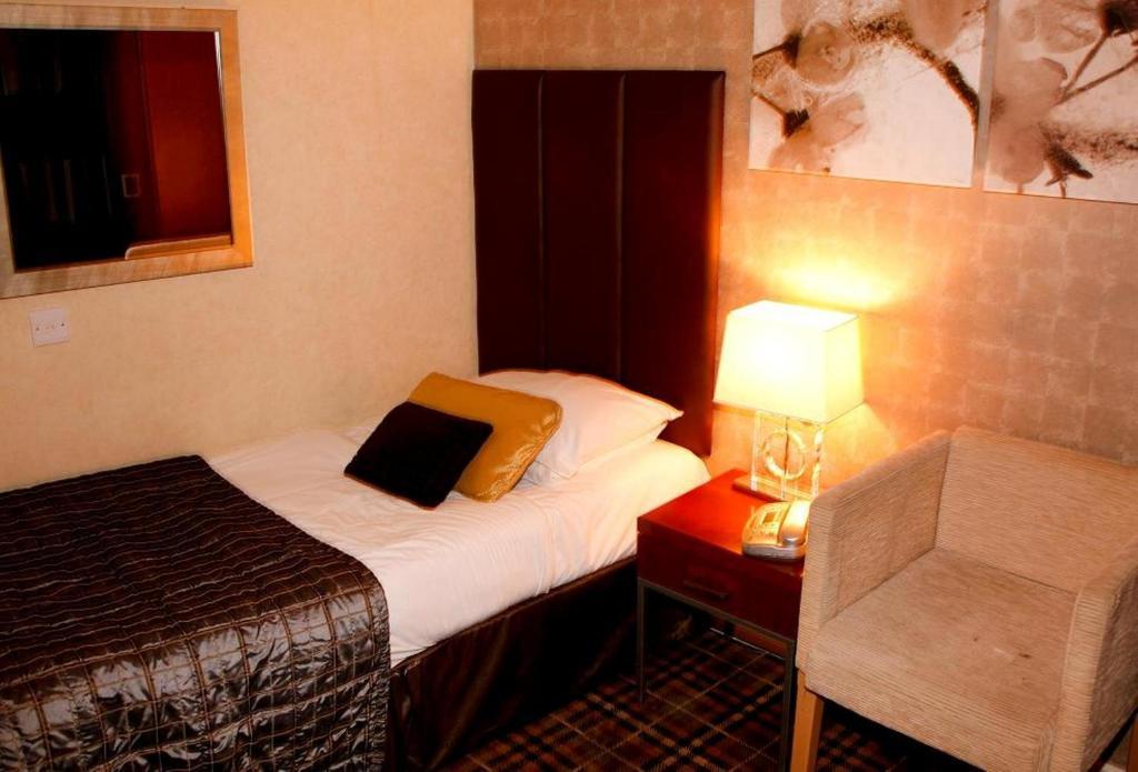 Waterside Hotel Newcastle upon Tyne Room photo